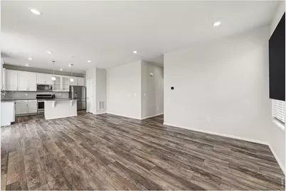 3025 Pawnee Creek Dr, Loveland, CO 80538 - Photo 10