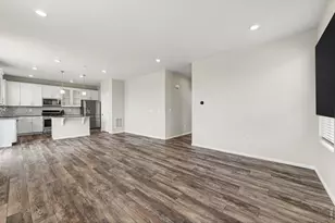 3025 Pawnee Creek Dr, Loveland, CO 80538 - Photo 10
