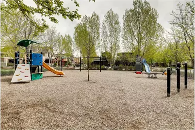 2018 Ionosphere St #5, Longmont, CO 80504 - Photo 38