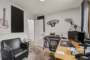 2232 E 18th St, Loveland, CO 80538 - Photo 16