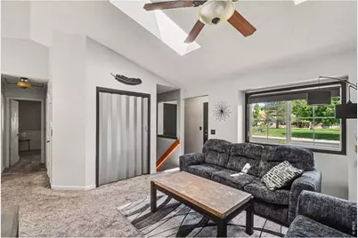 2232 E 18th St, Loveland, CO 80538 - Photo 6