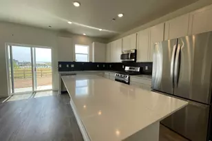 1944 Sorghum Wy, Johnstown, CO 80534 - Photo 2