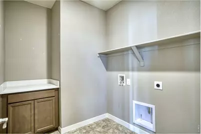 8968 Farmdale St, Longmont, CO 80504 - Photo 10