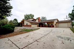 2033 Riverglen Dr, Berthoud, CO 80513 - Photo 1