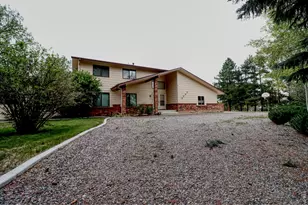 2033 Riverglen Dr, Berthoud, CO 80513 - Photo 2