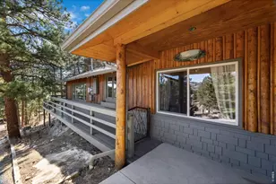 2340 Eagle Cliff Rd, Estes Park, CO 80517 - Photo 26