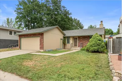 2718 Balmoral Ct, Fort Collins, CO 80525 - Photo 2