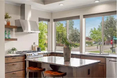 6797 Larsh Dr, Denver, CO 80221 - Photo 4