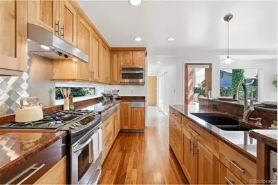 210 S Marion Pkwy, Denver, CO 80209 - Photo 4