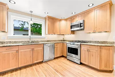 1915 Cheyenne St, Golden, CO 80401 - Photo 2