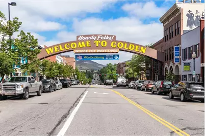 1915 Cheyenne St, Golden, CO 80401 - Photo 24