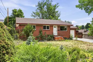 1915 Cheyenne St, Golden, CO 80401 - Photo 1