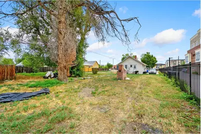 323 N Howes St, Fort Collins, CO 80521 - Photo 2