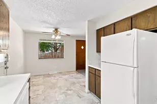 1356 Merl Pl, Longmont, CO 80501 - Photo 10