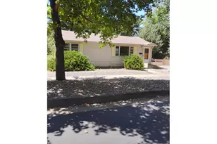 511 W Olive St, Fort Collins, CO 80521 - Photo 2