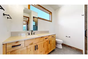 293 Overlook Ct, Estes Park, CO 80517 - Photo 32