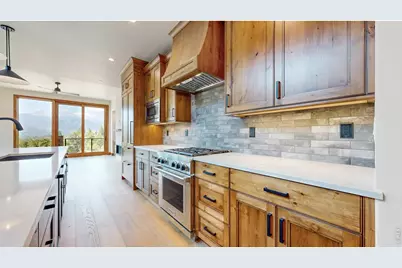 293 Overlook Ct, Estes Park, CO 80517 - Photo 4
