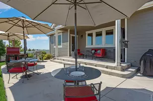4553 Bishopsgate Dr, Windsor, CO 80550 - Photo 8
