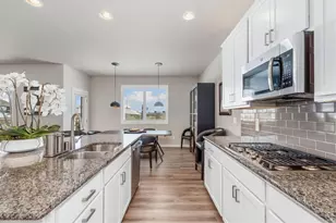 4553 Bishopsgate Dr, Windsor, CO 80550 - Photo 20