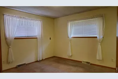 1886 Fay St, Burlington, CO 80807 - Photo 12