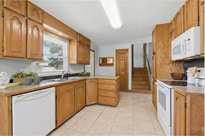 870 10th St, Berthoud, CO 80513 - Photo 4