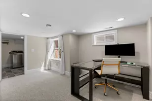 918 W Mulberry St W, Fort Collins, CO 80521 - Photo 28