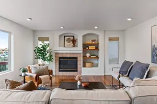 2027 Falcon Ridge Dr, Fort Collins, CO 80528 - Photo 10