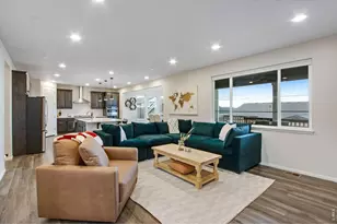 5604 Congressional Ct, Windsor, CO 80528 - Photo 12