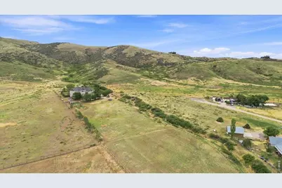 5801 Norwood Ave, Loveland, CO 80538 - Photo 4
