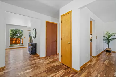 660 Parliament Ct, Fort Collins, CO 80525 - Photo 4