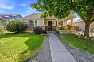 372 Cardinal Ave, Loveland, CO 80537 - Photo 1