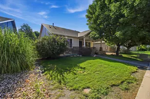 372 Cardinal Ave, Loveland, CO 80537 - Photo 2