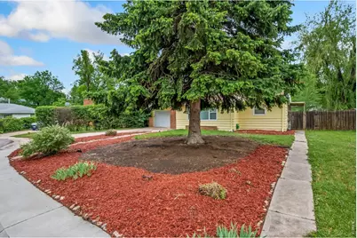1709 Dale Ct, Fort Collins, CO 80521 - Photo 4