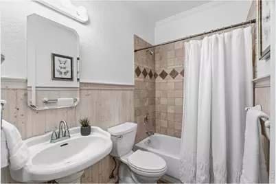 6795 Villa Ln, Berthoud, CO 80513 - Photo 16