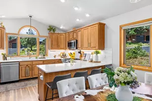 680 Cedar Ridge Cir, Estes Park, CO 80517 - Photo 14