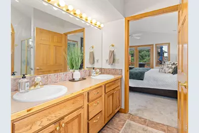 680 Cedar Ridge Cir, Estes Park, CO 80517 - Photo 24