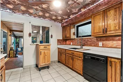2850 N Steele St, Denver, CO 80205 - Photo 8