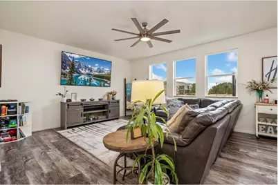 323 Central Ave, Severance, CO 80550 - Photo 8