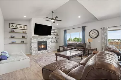 1875 Rancher Dr, Milliken, CO 80543 - Photo 4