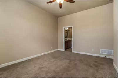 1011 Sabatino Ln, Fort Collins, CO 80521 - Photo 14