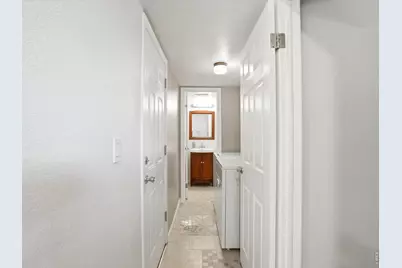 8923 W Warren Dr, Lakewood, CO 80227 - Photo 34