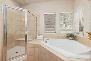 1001 Wyndemere Cir, Longmont, CO 80504 - Photo 26
