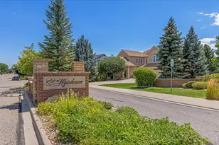 1001 Wyndemere Cir, Longmont, CO 80504 - Photo 2