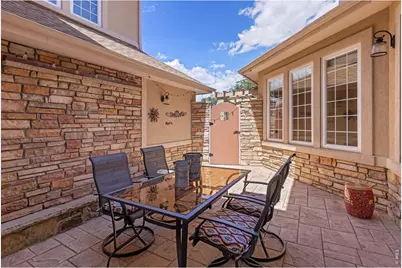 1001 Wyndemere Cir, Longmont, CO 80504 - Photo 8