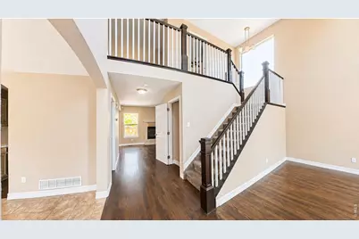 2123 E 100th Pl, Thornton, CO 80229 - Photo 2