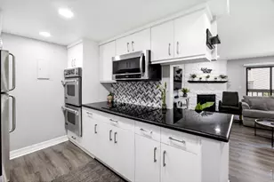 8225 Fairmount Dr, Denver, CO 80247 - Photo 12
