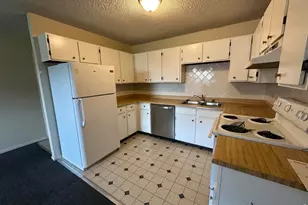 2831 W 28th St, Greeley, CO 80634 - Photo 8