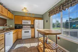 805 Summer Hawk Dr, Longmont, CO 80504 - Photo 6