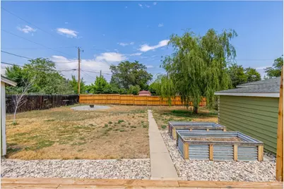 2443 Mountain View Dr, Loveland, CO 80538 - Photo 22