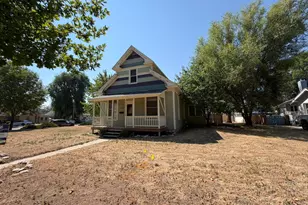 601 Walnut St, Windsor, CO 80550 - Photo 2